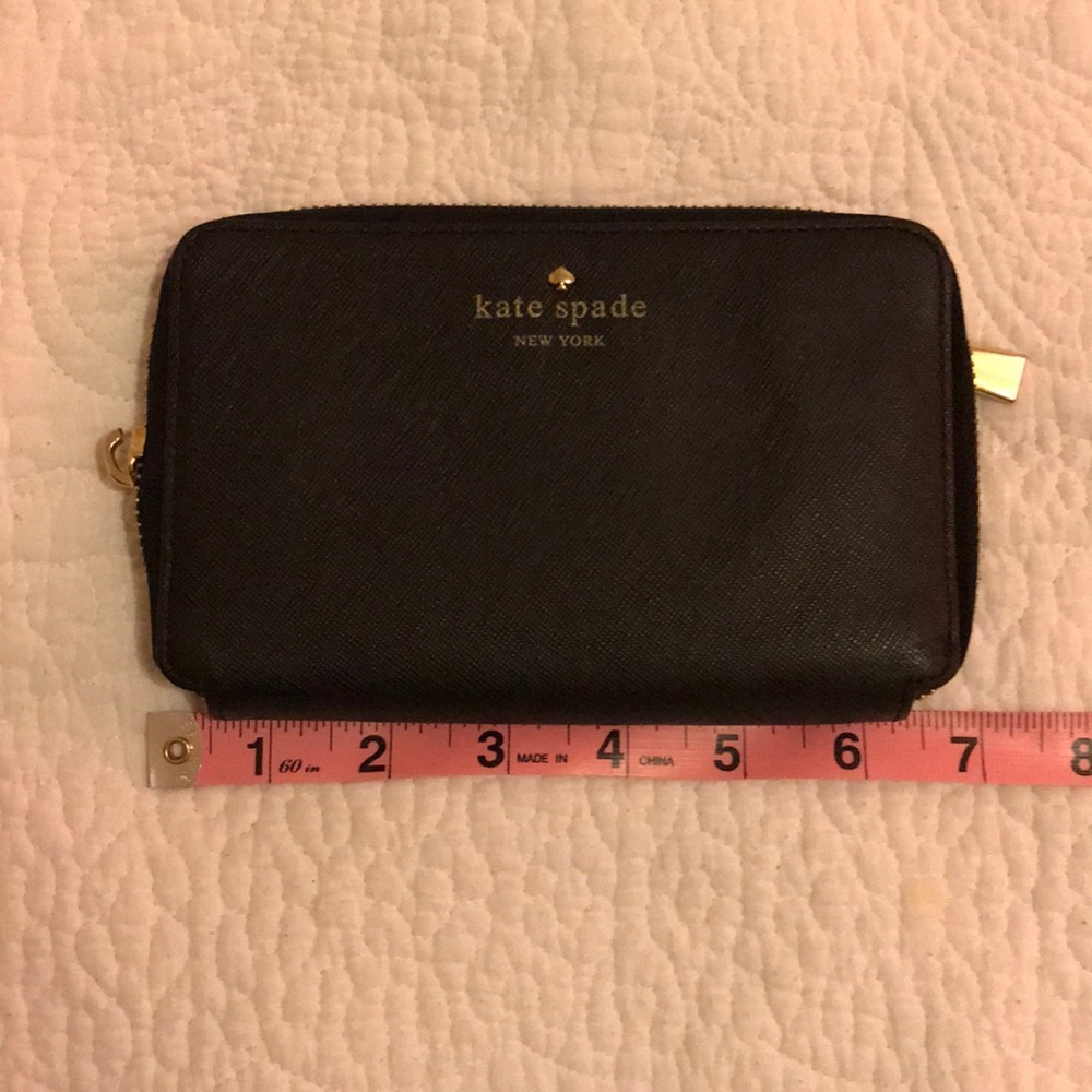 Kate Spade leather wristlet